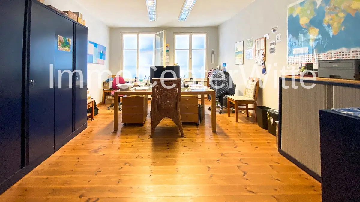 Büro 1.OG