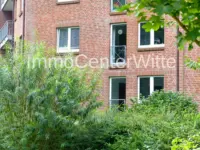 Mit Grün umgeben