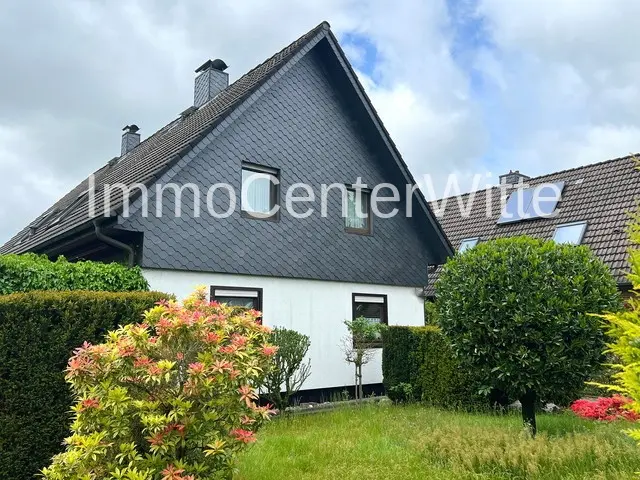 Blick aus dem Garten