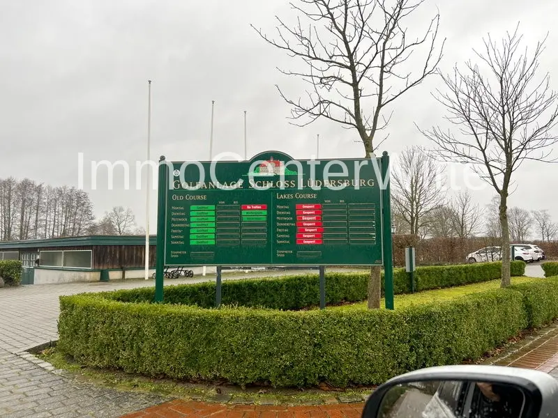 Der Golfplatz