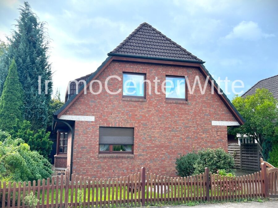 Einfamilienhaus Frontansicht