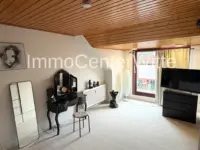 Das Schlafzimmer mit Balkon
