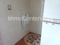 Große Dusche im EG