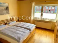 Im großen Schlafzimmer