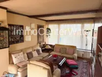 Im Wohnzimmer