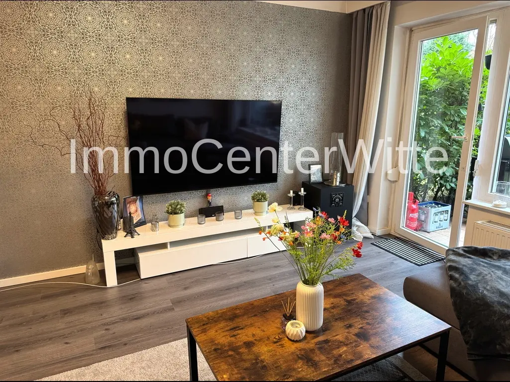 Wohnzimmer mit viel Platz