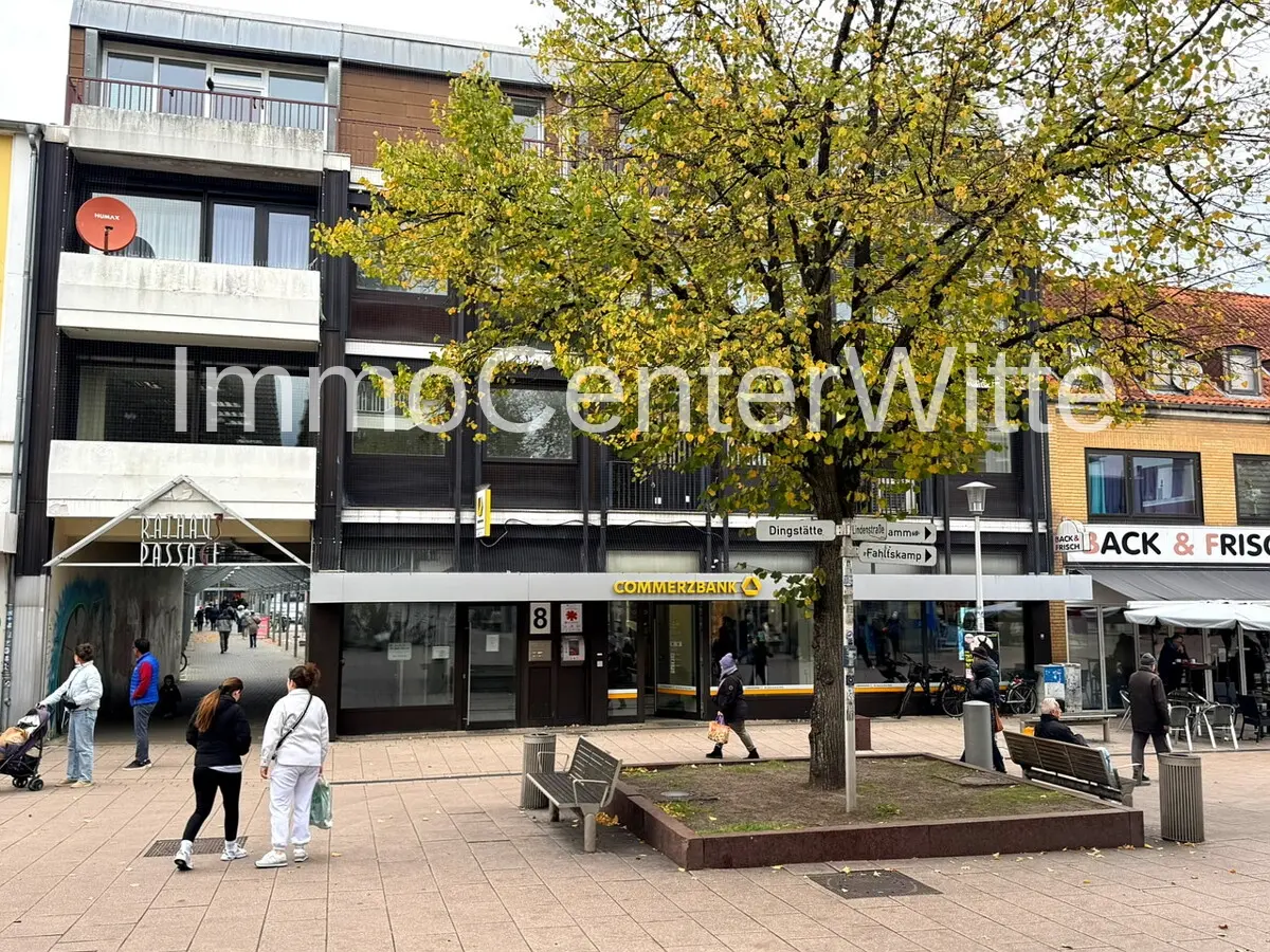 Flächen im ersten OG