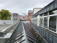 Mit Ausblick in die Stadt