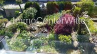 Gartenblick im Sommer