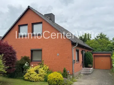 V E R K A U F T – Raus aus der Stadt – rein ins Familienglück von Borstel-Hohenraden!, 25494 Borstel-Hohenraden, Einfamilienhaus