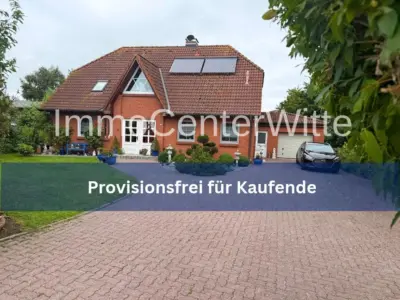 Viel Platz für Familien – Haus in Wöhrden, nahe Heide. Keine Käuferprovision., 25797 Wöhrden, Einfamilienhaus zum Kauf