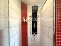 Mit Wellnessdusche